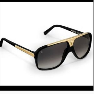 Louis Vuitton sun glasses
